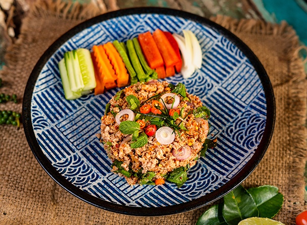 Beef Laab Khmer Style with Fresh Vegetables